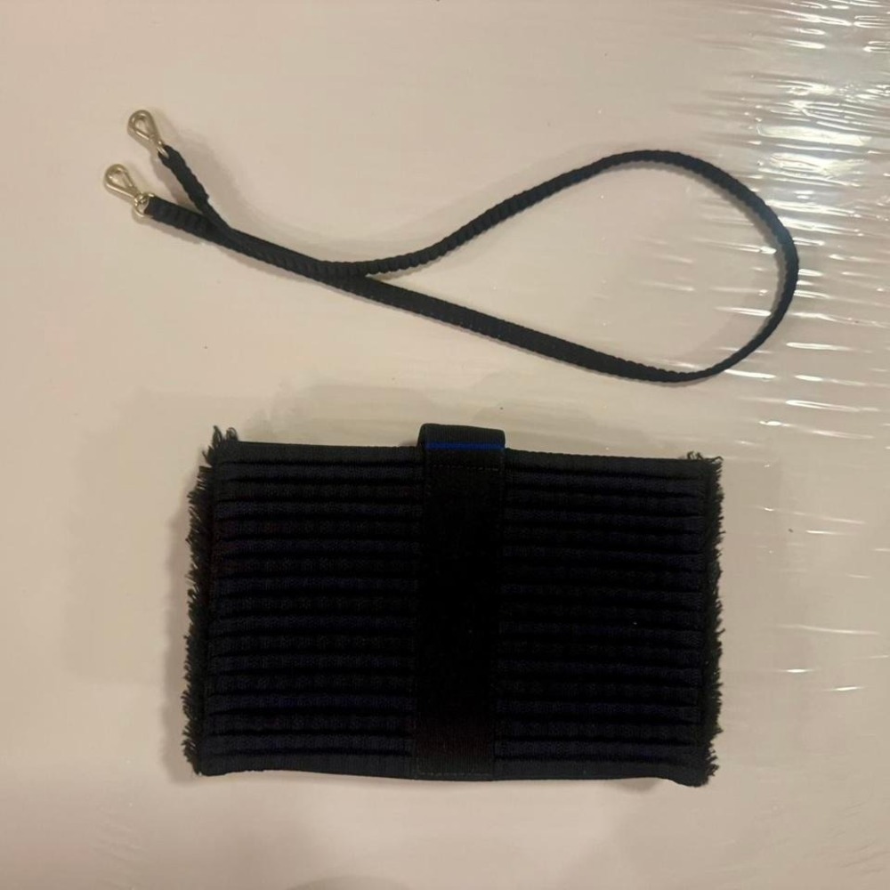 Rothy's Tassel‎ Clutch - Picture 2 of 8
